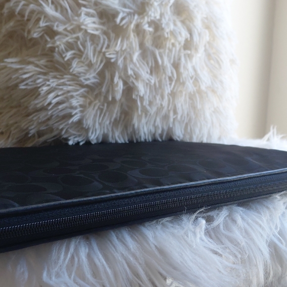 Coach Nylon Signature C Black Laptop Sleeve - Picture 12 of 14